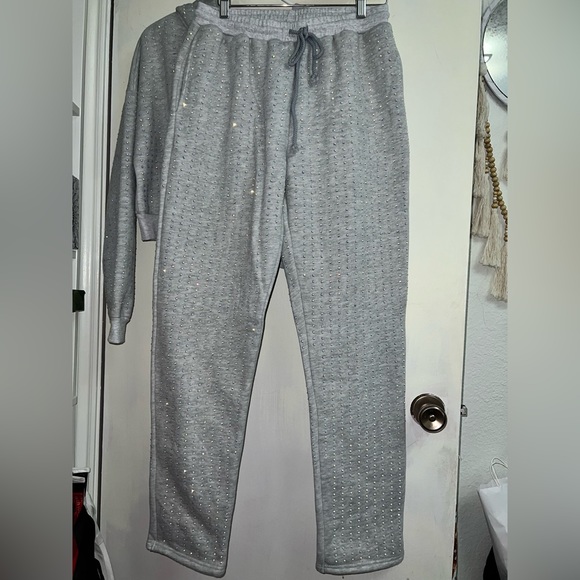 Embellished Sweat Set in Grey - Picture 6 of 9